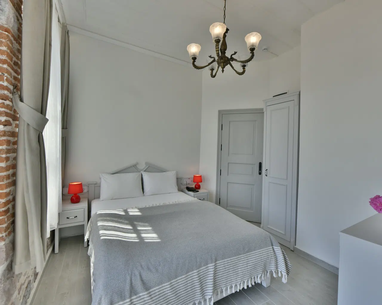 Ömer Ağa Konağı Cunda