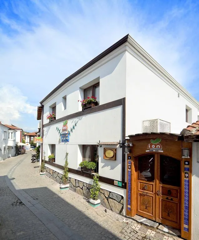 İon Slow City