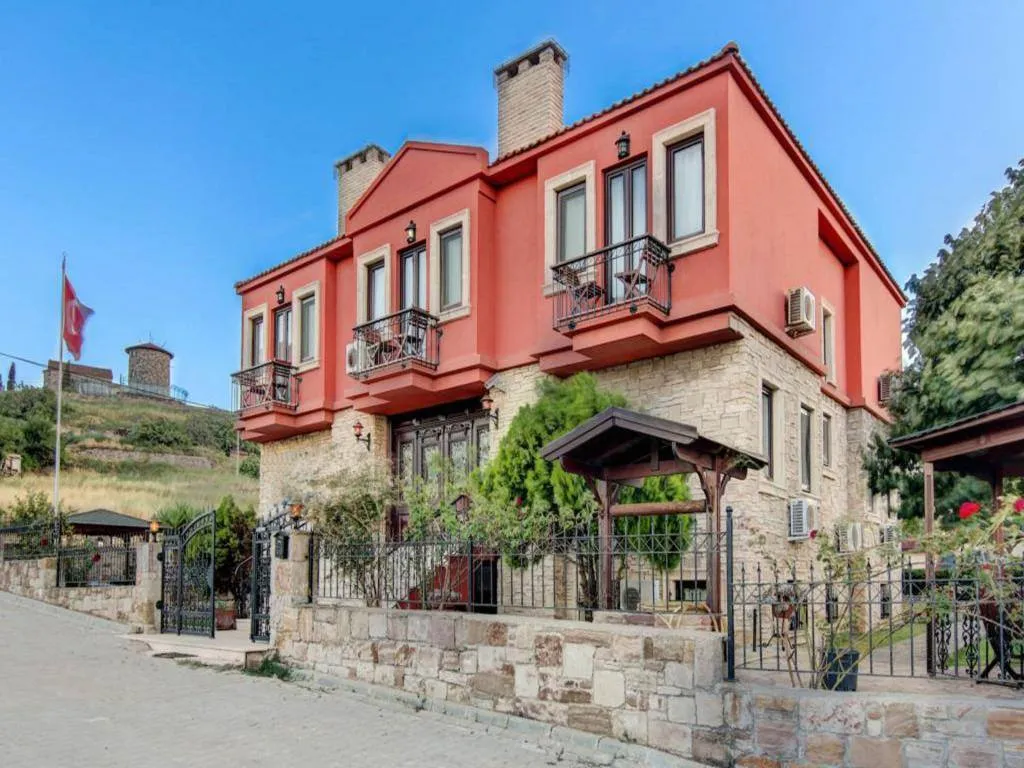 Cunda Suinn Otel
